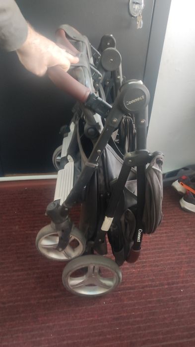 Коляска детская робот