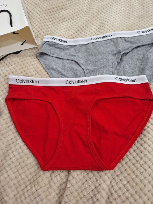 Продам трусики Calvin Klein
