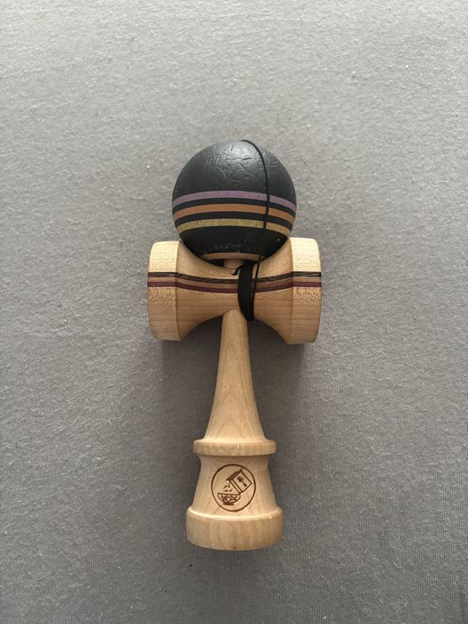 Vand kendama cereal black valley