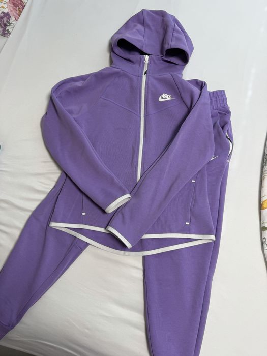 Nike tech fleece