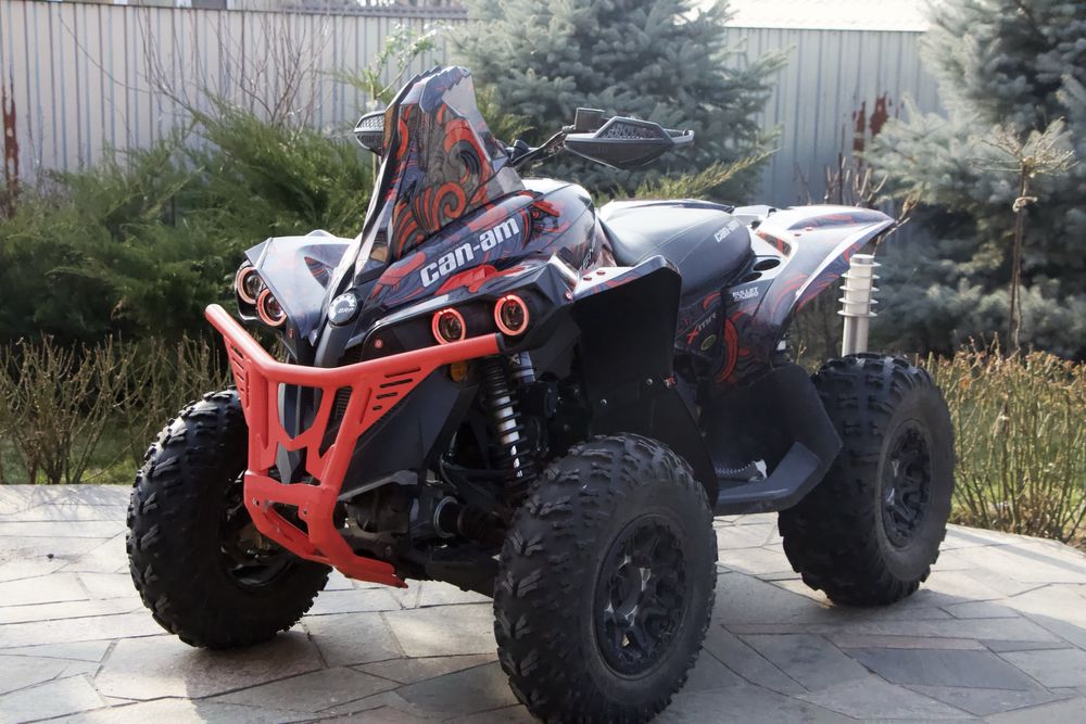Квадроцикл brp 1000