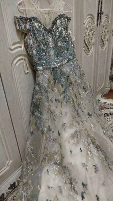 Женский одеждо Бу