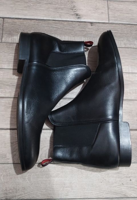 Ghete Hugo Boss Nr 45 46