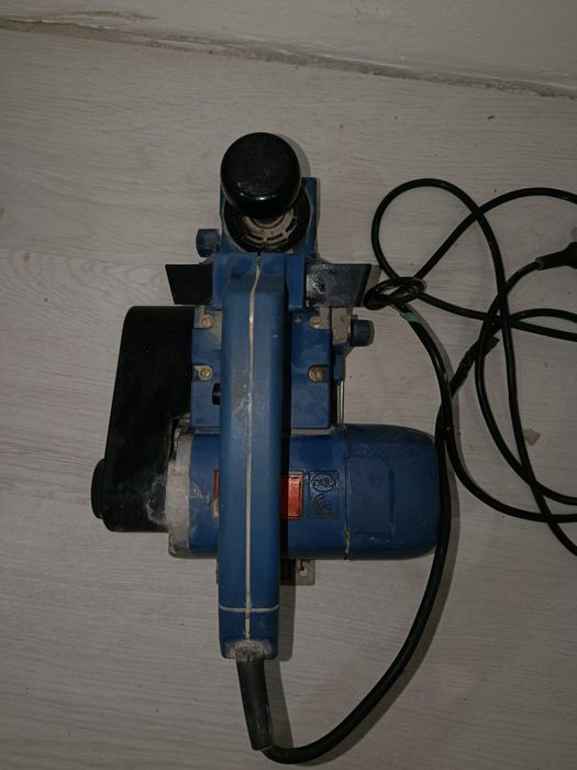 Электрический Рубанок