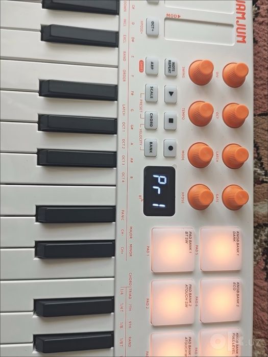 Компактная MIDI-клавиатура JAMJUM JK-25 для создания музыки, битов