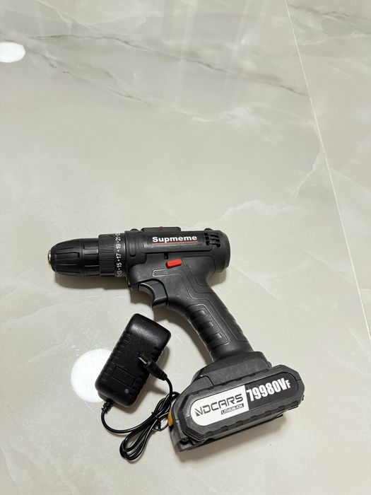 Шуруповерт новый!