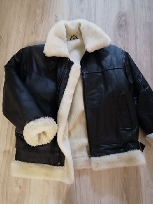 Продам куртки, комбез на мальчика.