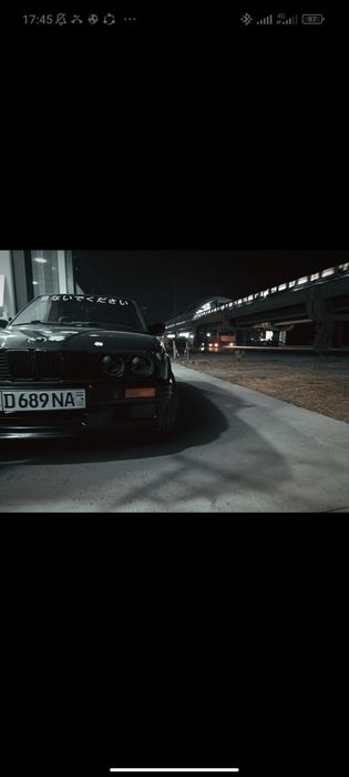 BMW E30 318i машина в хорошем состоянии на ходу