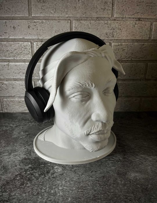 Suport casti - bust 2Pac