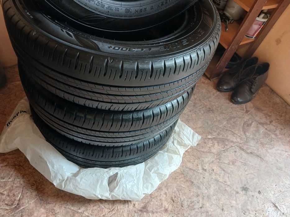 Продам шина в отличном состоянии