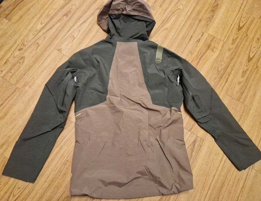 Geaca La Sportiva waterproof 45k, munte, tura, ski, goretex. Ocazie!