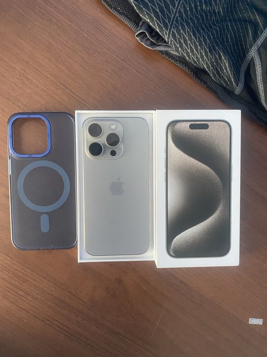 Продам IPhone 15 pro
