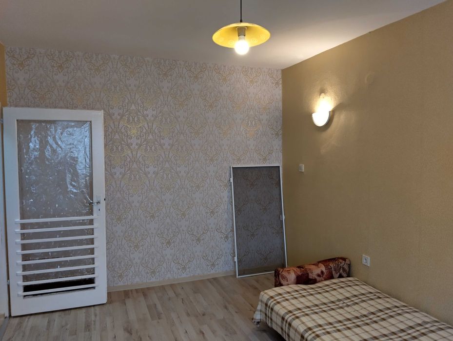 Дава под наем гарсонера