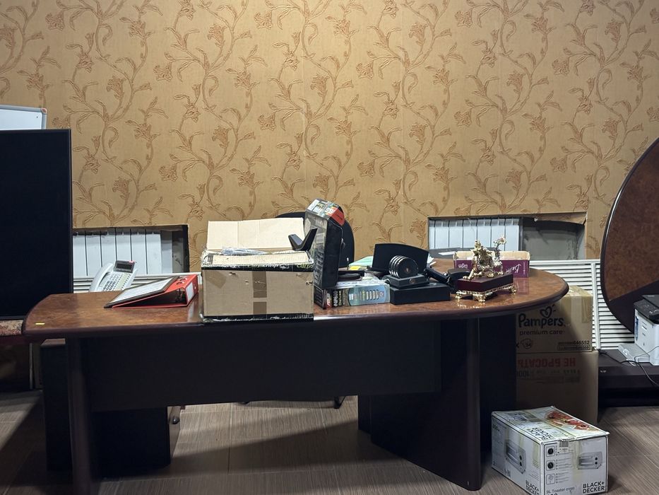 Офисная мебель разная