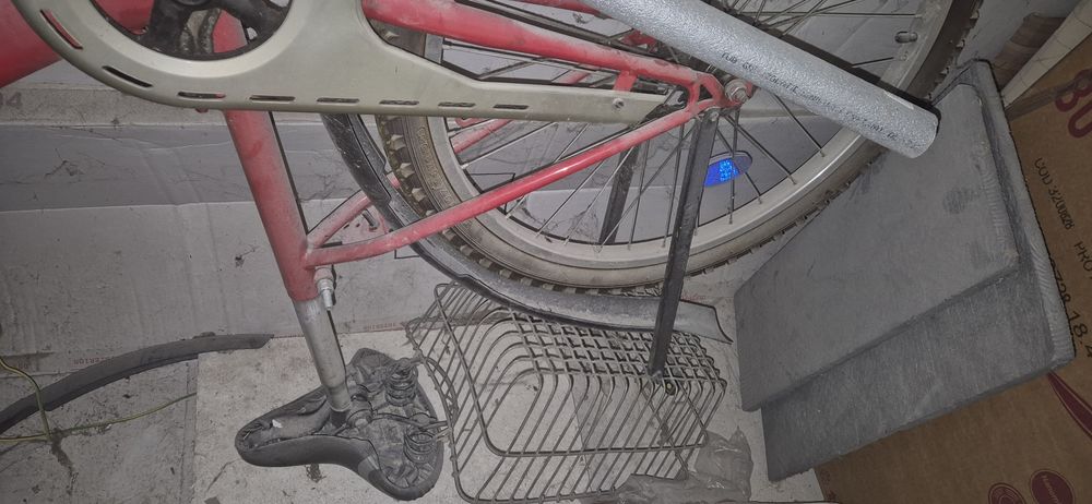 Bicicleta fara cadru pegas