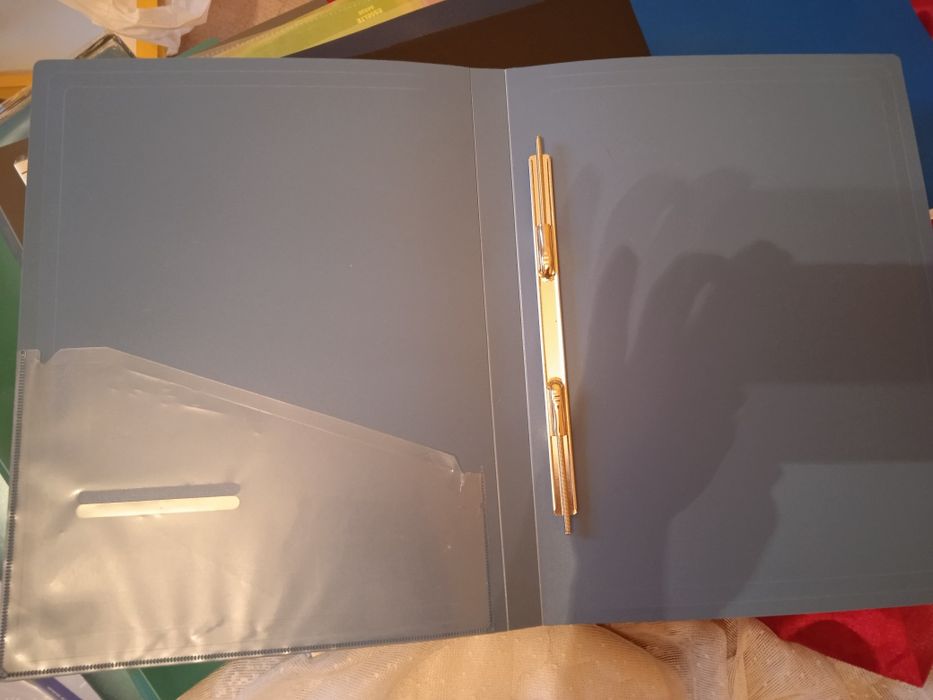 Продам файловые папки