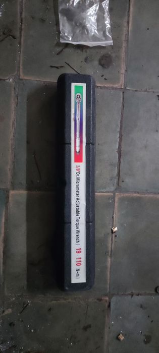 Продам ключ динамометрический 3/8 .19-110N m