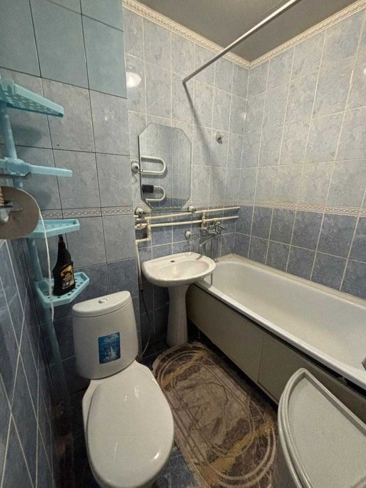 Продам 2-комн в центре