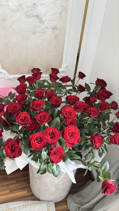 Свежие цветы,    хорошего качества