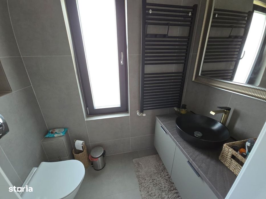 Ramane doar sa te muti! - 4 Camere