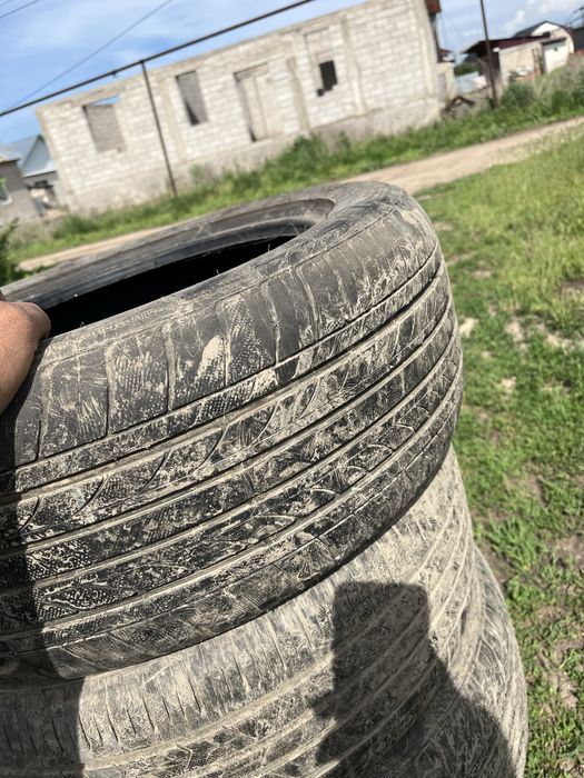 Продам 215 55 r17