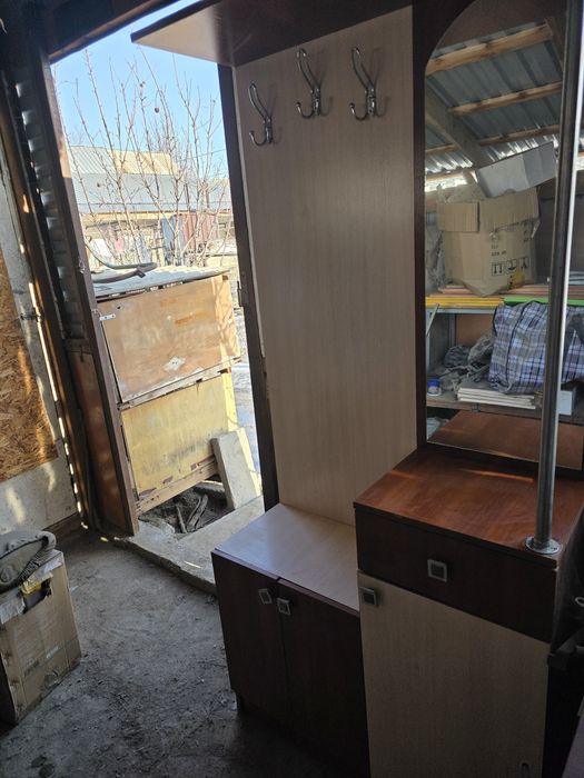 Продам прихожую ,в хорошем состоянии