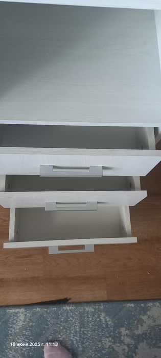 Шкаф-стол                  .