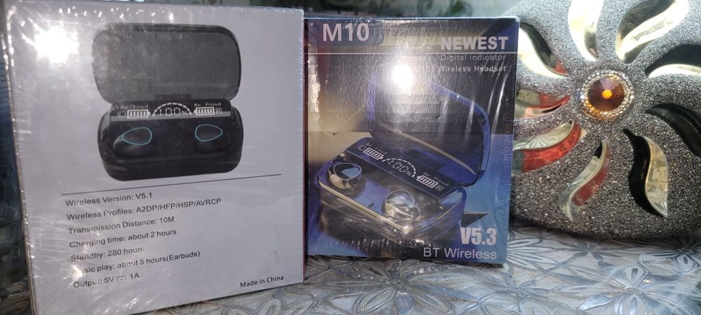 M10 - M 13 Power bank bilan

- M10 TWS quloqchinlari musi