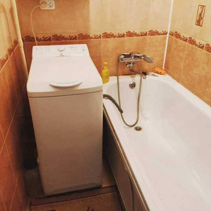 Есть нагреватель воды.Интернет