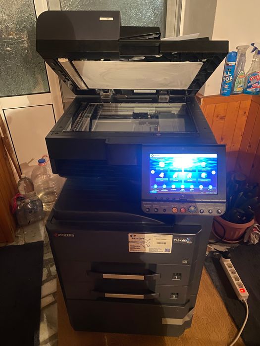 Професионална копирна машина Kyocera-3011i