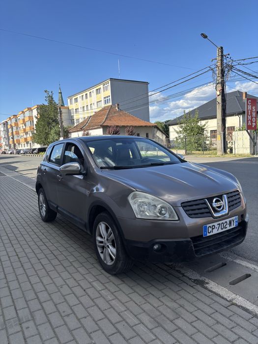 Masina Nissan Qashqai