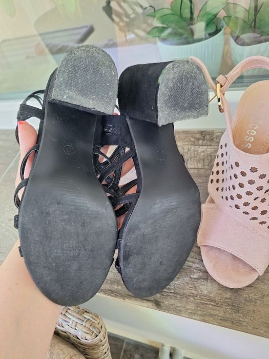 Дамски сандали 2 чифта