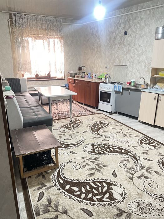 Срочно уй сотилади