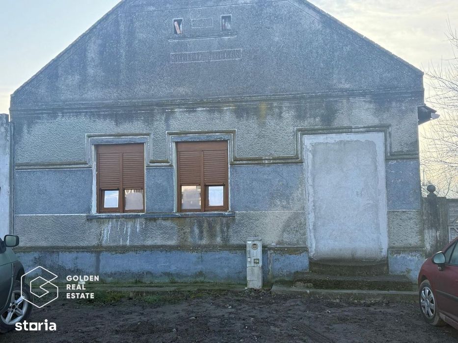 Casa in Sânmihaiu Român