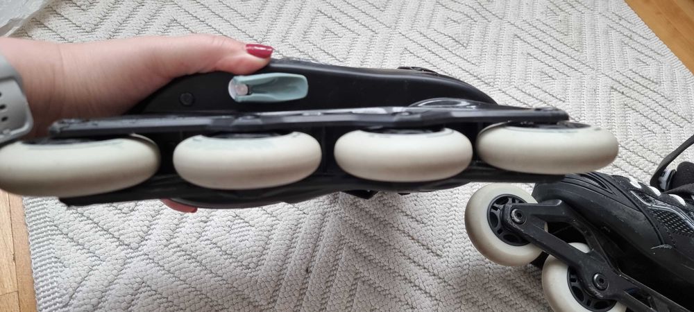 Ролери 32-35 размер и протектори Декатлон