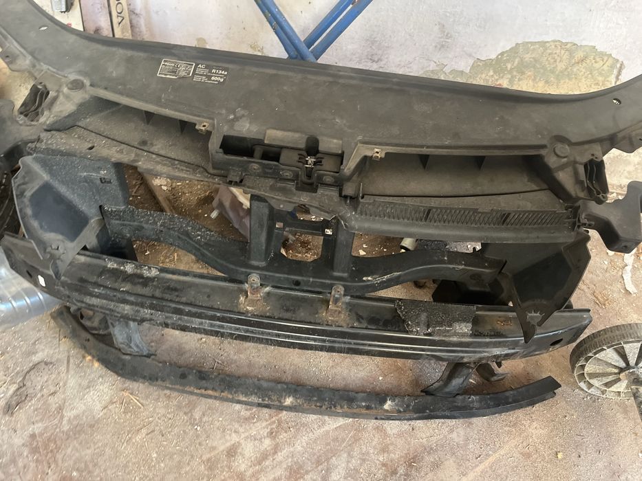 Trager cu radioatoare vw passat b6 2.0 tdi!