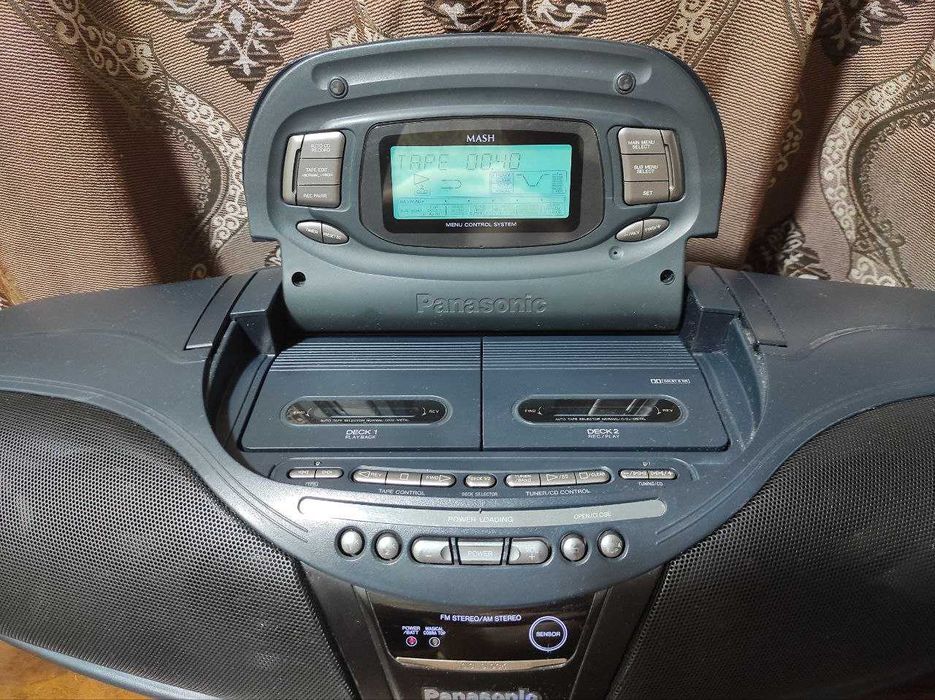 Магнитола Panasonic RX-DT 95 Cobra.