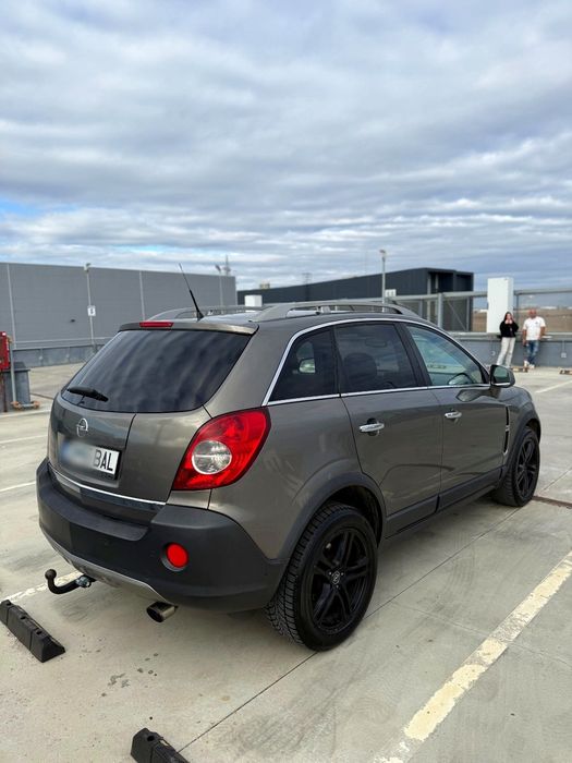 Vând Opel Antara