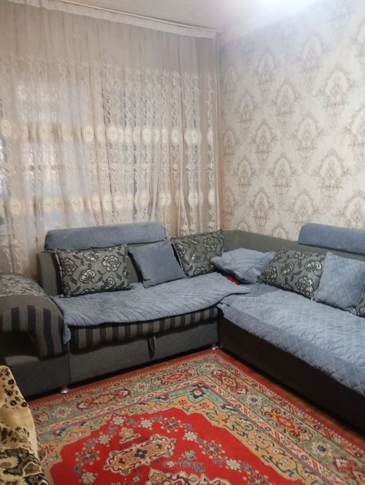 Продается уголок