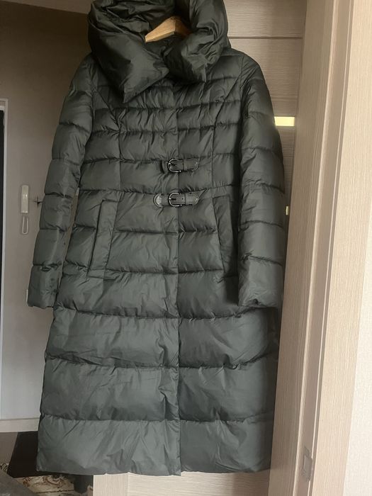 Продам женский длинный пуховик