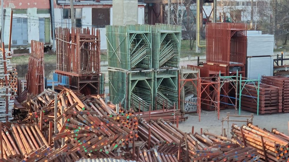 Schela 40 euro cadrul  16 euro podul