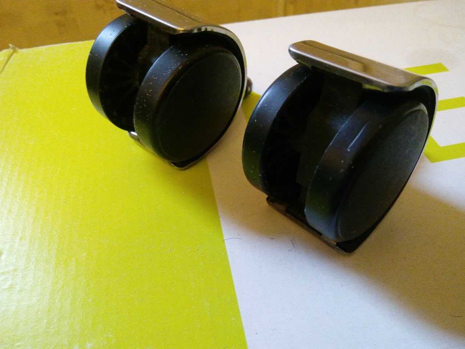 колесики (ролики) от офисного кресла 2 шт.