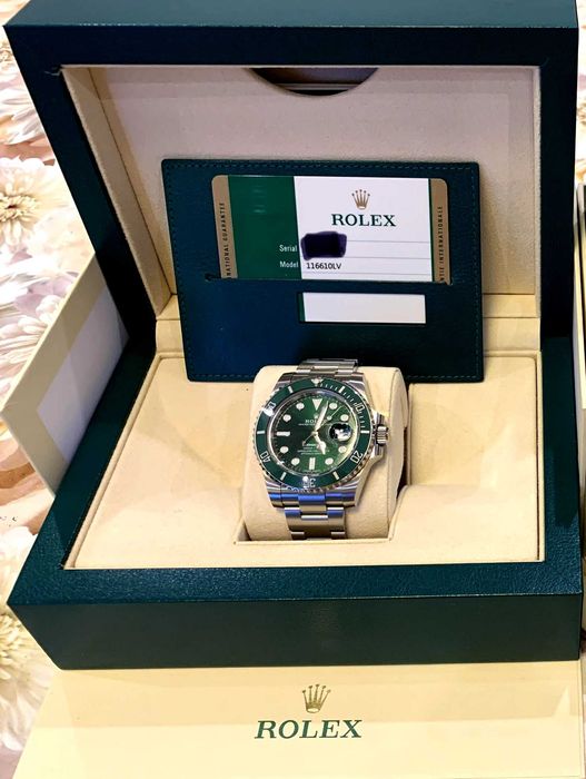 Rolex Submariner 116610LV «Hulk»