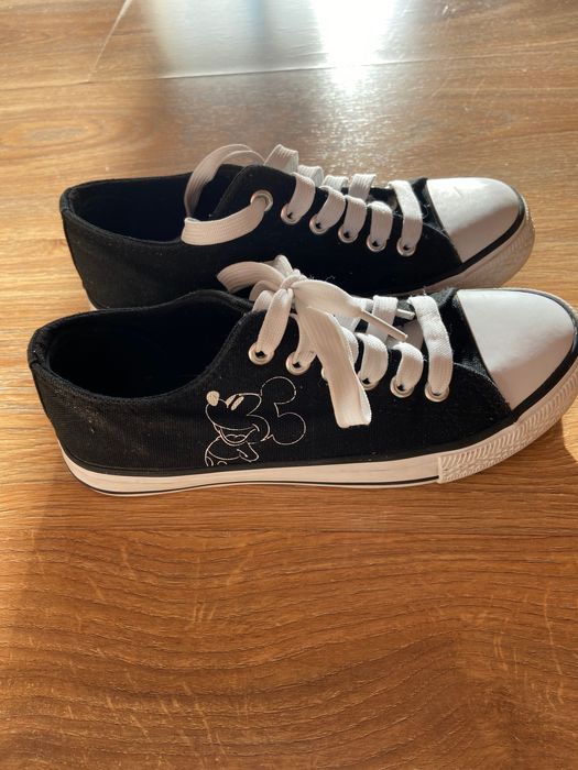 Обувь на девочку 35 размер