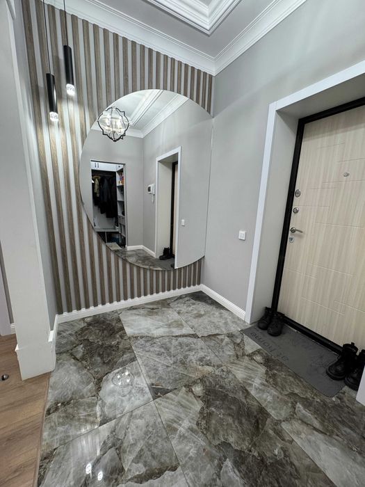 Продам 4х комн кв Батыс