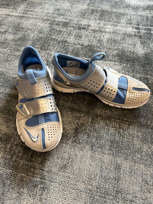 Adidasi Nike .. ideali pentru sala