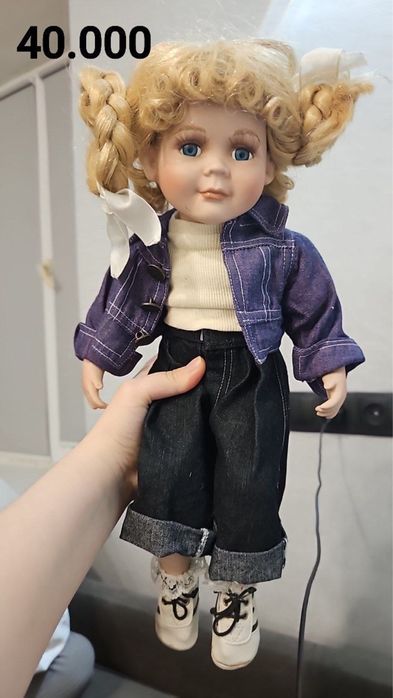 Продам фарфоровые куклы