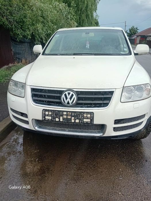 Motor 4.2 v8 benzina/cutie de viteze automata/cardan/interior/far xenon/bara fata/jante r19/aripa/carlig remorcare electric/rezerva slim touareg  7L
