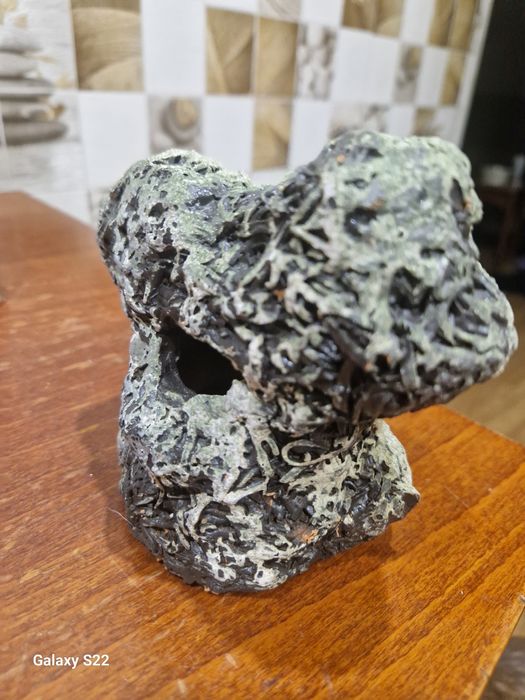 Продам грот для аквариума