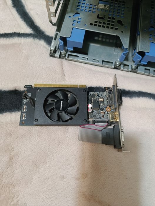 Видео карта gt710 2gb